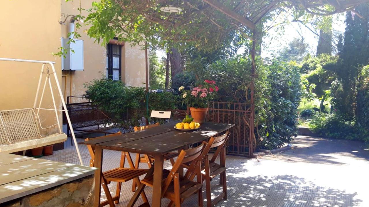B&B Etnea Centoundici Николози Екстериор снимка