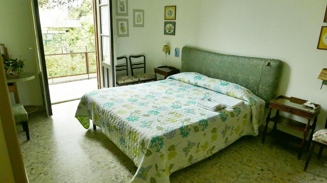 B&B Etnea Centoundici Николози Екстериор снимка